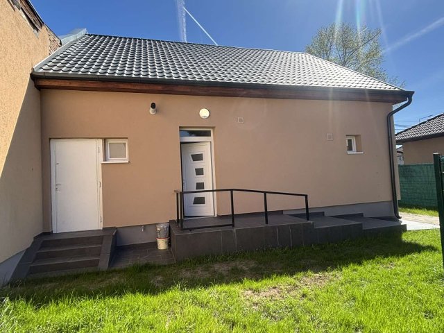 Eladó családi ház, Budapesten, XVIII. kerületben 91.5 M Ft