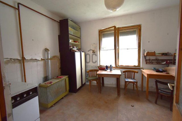 Eladó családi ház, Pusztaszentlászlón 11 M Ft, 1 szobás