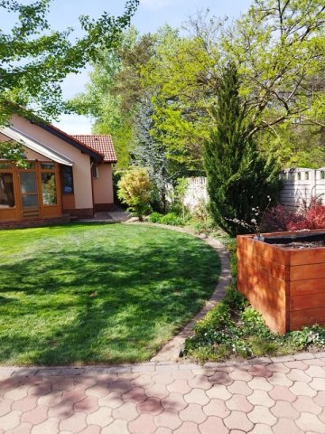 Eladó családi ház, Inárcson 165 M Ft, 3+1 szobás