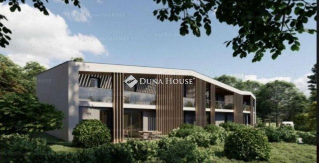 Eladó téglalakás, Balatonalmádiban 77.95 M Ft, 3 szobás