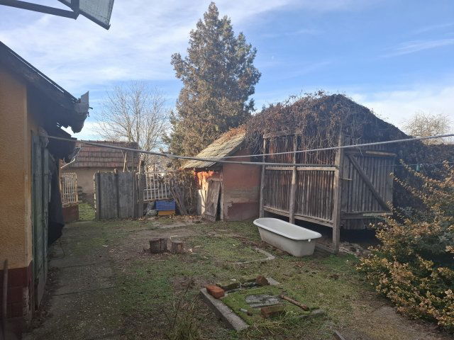 Eladó családi ház, Albertirsán 27.5 M Ft, 1 szobás