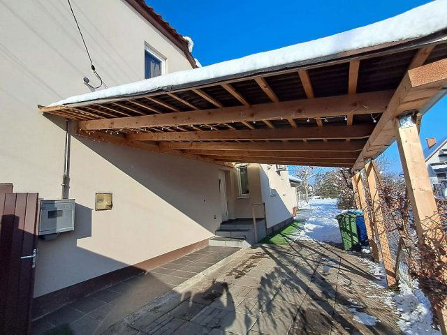 Eladó családi ház, Budapesten, XV. kerületben 152 M Ft, 4 szobás