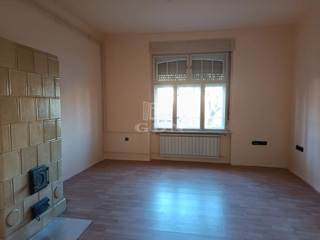 Eladó családi ház, Gödöllőn 74.9 M Ft, 3 szobás