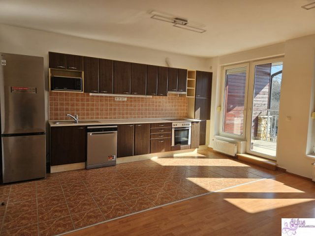 Kiadó téglalakás, albérlet, Vácon 290 E Ft / hó, 1+2 szobás