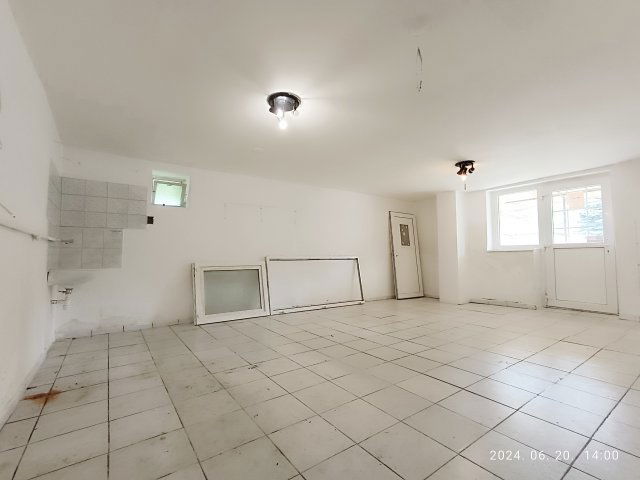 Eladó családi ház, Csibrákon 4.5 M Ft, 2 szobás