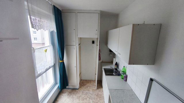 Eladó panellakás, Pécsett 40.9 M Ft, 2 szobás