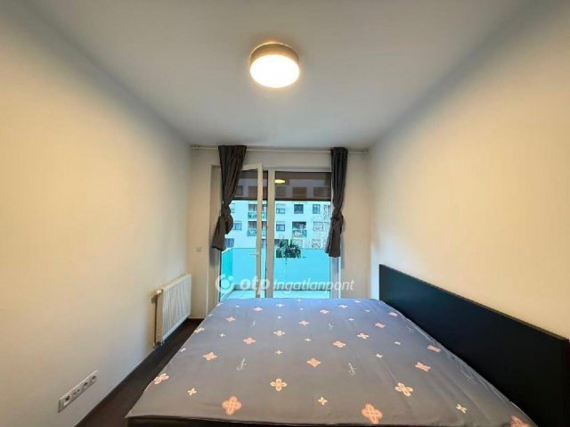 Eladó téglalakás, Budapesten, VIII. kerületben 99.9 M Ft