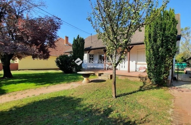 Eladó családi ház, Hernádon 100 M Ft, 4 szobás