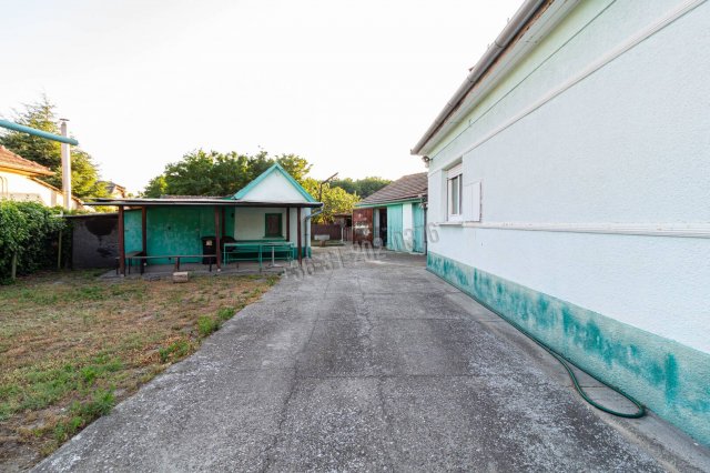 Eladó családi ház, Csengődön 23 M Ft, 3+1 szobás