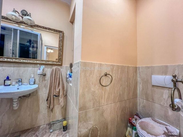 Eladó téglalakás, Budapesten, XX. kerületben 81.9 M Ft, 3 szobás