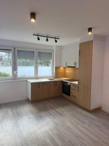 Eladó téglalakás, Tatabányán 46.9 M Ft, 3 szobás