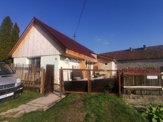 Eladó családi ház, Bicskén, Arany János utcában 40 M Ft