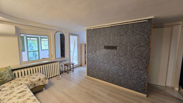 Eladó téglalakás, Vácon, Attila utcában 44.9 M Ft, 1+1 szobás