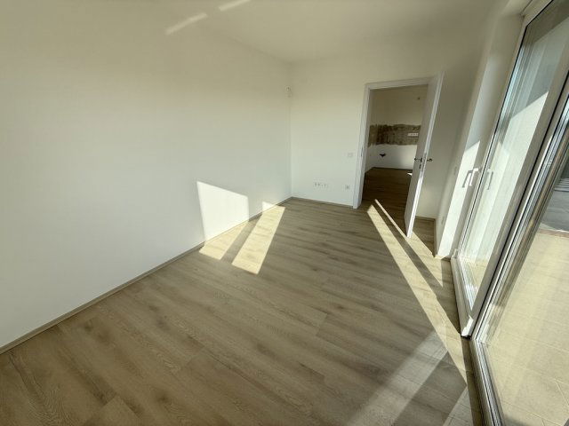 Eladó téglalakás, Pakson 168.729 M Ft, 4 szobás