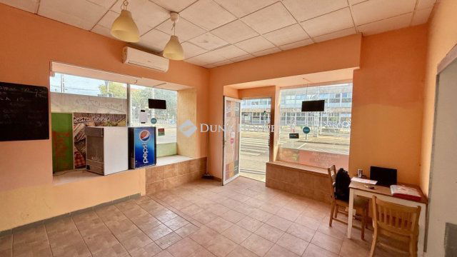 Eladó üzlethelyiség, Budapesten, XIV. kerületben 93.9 M Ft