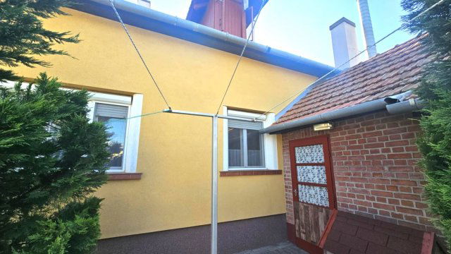 Eladó családi ház, Rákóczifalván 43.9 M Ft, 3 szobás
