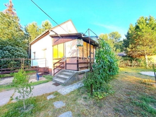 Eladó családi ház, Monorierdőn 37.8 M Ft, 3 szobás