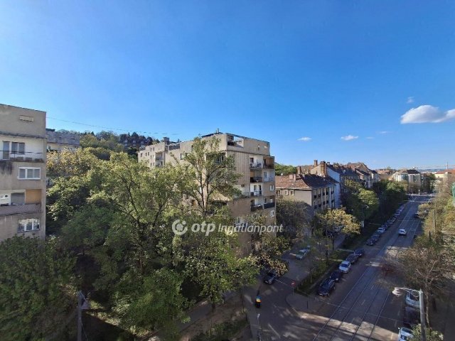 Eladó téglalakás, Budapesten, II. kerületben 105.4 M Ft