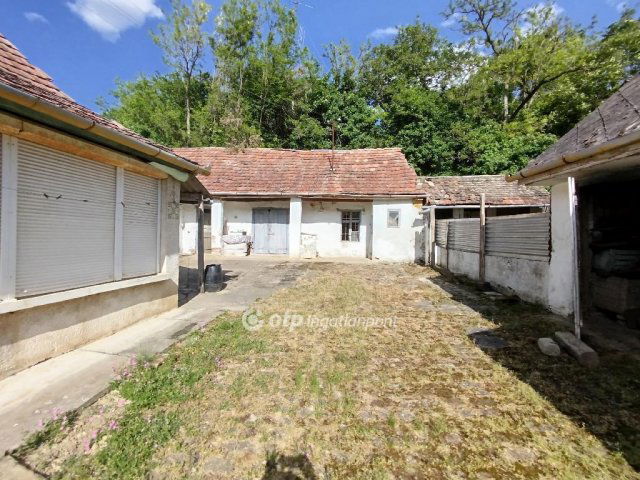 Eladó családi ház, Liptódon 15.9 M Ft, 3 szobás