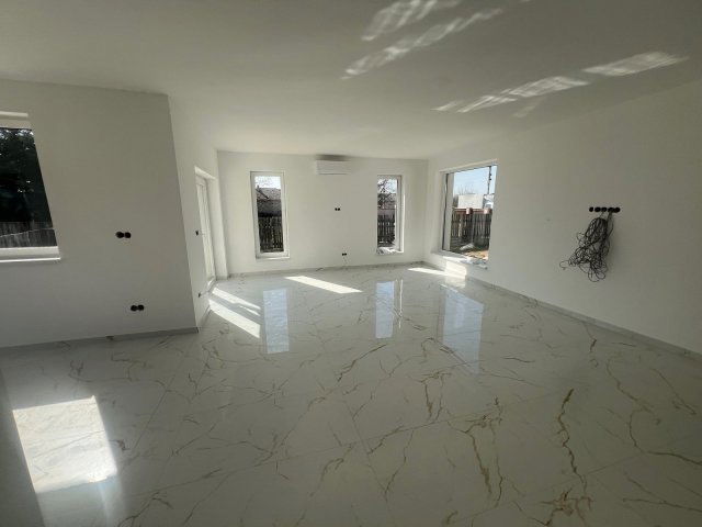 Eladó családi ház, Kótajon 75.5 M Ft, 3 szobás