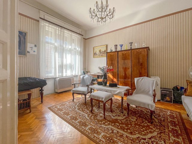 Eladó téglalakás, Budapesten, VIII. kerületben, Práter utcában