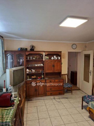 Eladó családi ház, Hajdúböszörményen 27.5 M Ft, 2 szobás