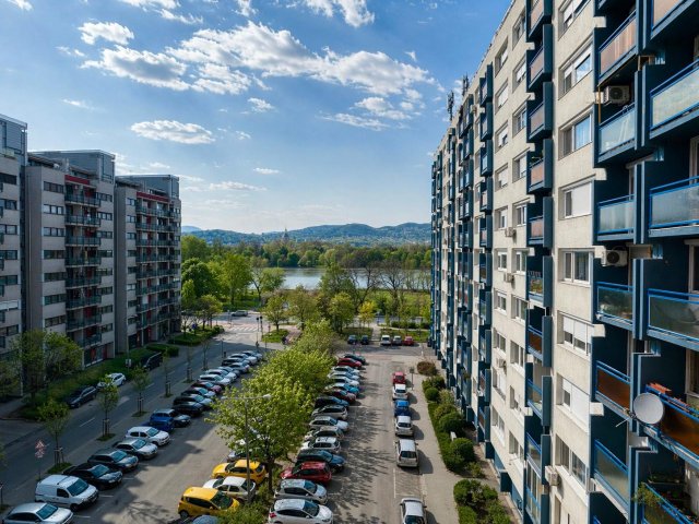 Eladó panellakás, XIII. kerületben, Népfürdő utcában