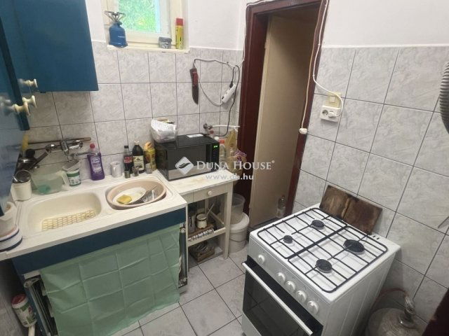 Eladó családi ház, Polgárdin 49 M Ft, 5 szobás