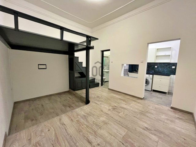 Eladó téglalakás, Budapesten, VIII. kerületben 35.99 M Ft