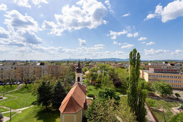 Eladó panellakás, Budapesten, XV. kerületben 62.99 M Ft