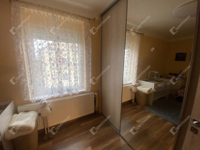 Eladó téglalakás, Mosonmagyaróváron 45 M Ft, 2 szobás