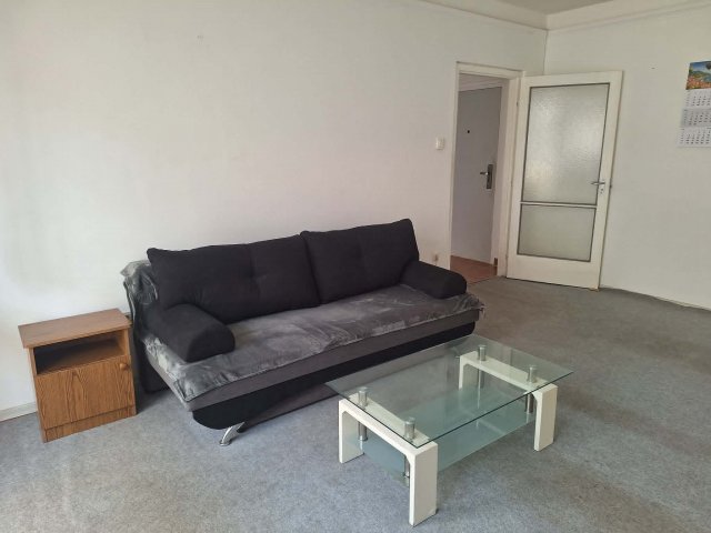Kiadó panellakás, albérlet, Miskolcon 110 E Ft / hó, 1+1 szobás