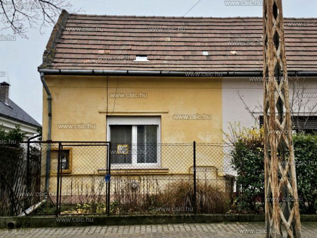 Eladó családi ház, Budapesten, XXII. kerületben 54 M Ft