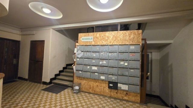 Eladó téglalakás, Budapesten, II. kerületben 69.9 M Ft, 1 szobás