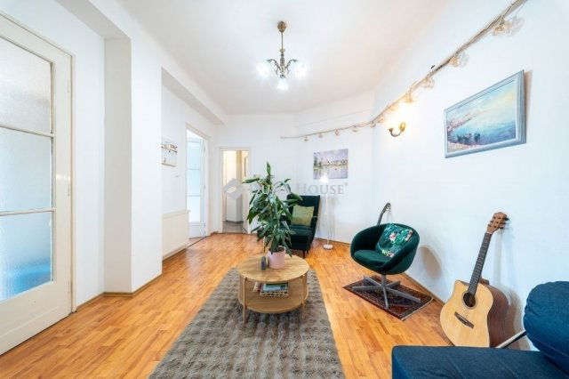 Eladó téglalakás, Budapesten, VIII. kerületben 108.9 M Ft