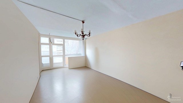 Eladó panellakás, Pécsett, Nagy Lajos király útján 49.9 M Ft