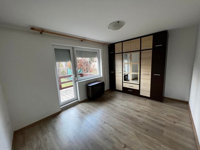 Kiadó téglalakás, albérlet, Kecskeméten 140 E Ft / hó