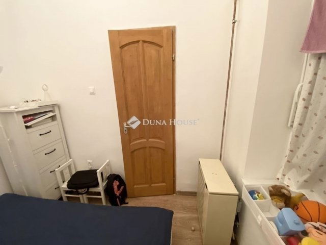 Eladó téglalakás, Budapesten, XII. kerületben 73.99 M Ft