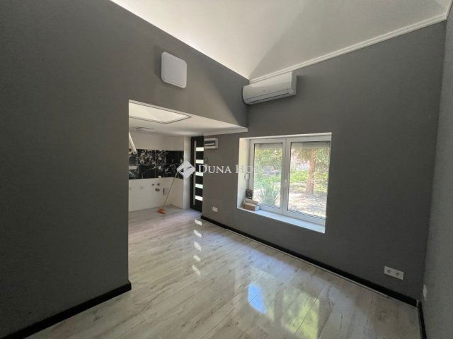 Eladó téglalakás, Budapesten, XI. kerületben 59.9 M Ft, 1 szobás