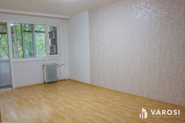 Kiadó panellakás, albérlet, Szegeden 150 E Ft / hó, 2 szobás