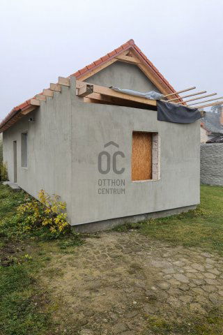 Eladó családi ház, Siófokon 32 M Ft, 3 szobás