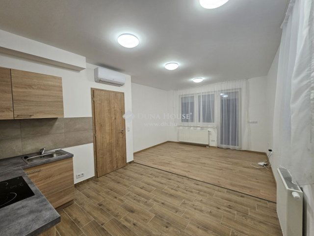 Eladó téglalakás, Kecskeméten 53 M Ft, 3 szobás