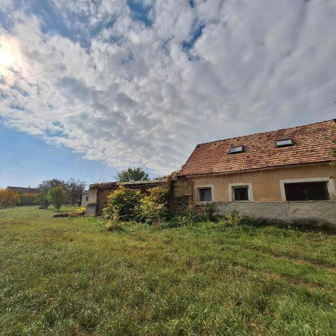 Eladó családi ház, Csajágon 39.9 M Ft, 7 szobás