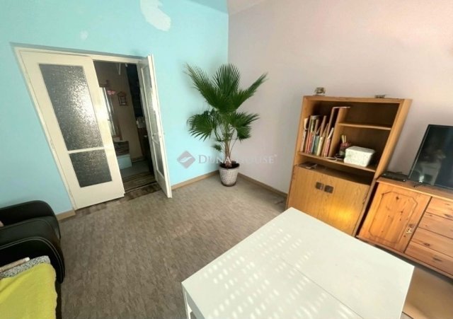 Eladó családi ház, Monoron 71.9 M Ft, 4 szobás