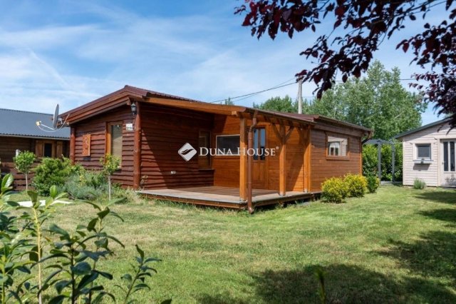 Eladó nyaraló, Vadnán 49 M Ft, 2 szobás / költözzbe.hu