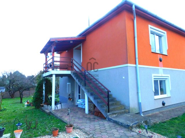 Eladó családi ház, Rádon 84.9 M Ft, 4 szobás