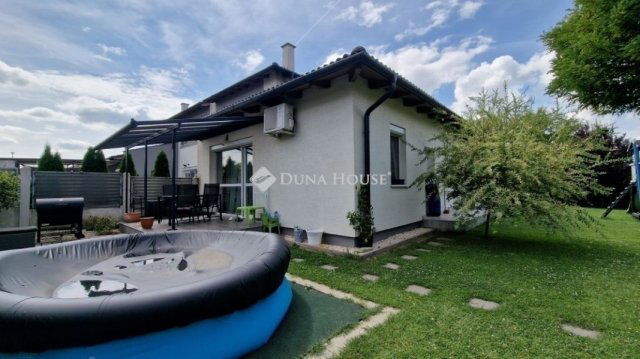 Eladó sorház, Gödön 120 M Ft, 4 szobás / költözzbe.hu