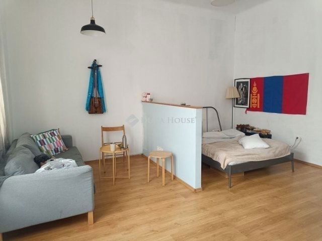 Eladó téglalakás, Budapesten, VII. kerületben 56 M Ft, 1 szobás