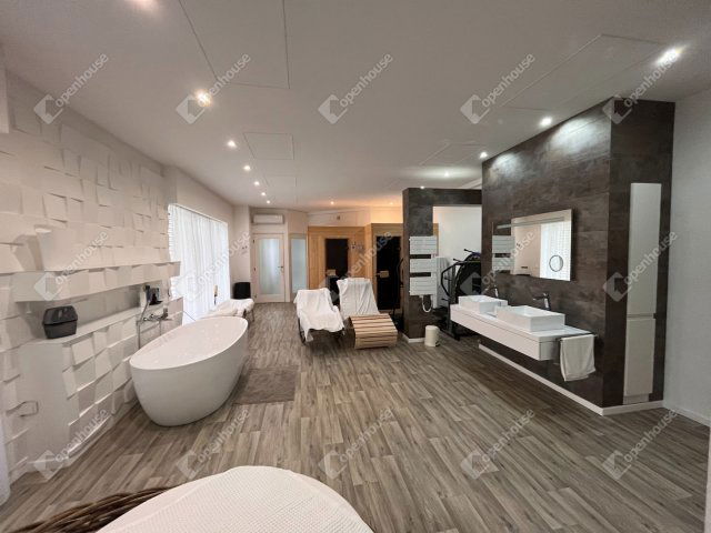 Eladó családi ház, Debrecenben 850 M Ft, 6 szobás