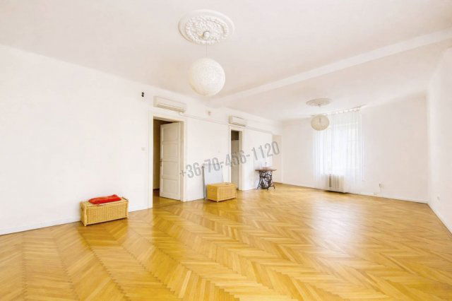 Eladó téglalakás, Budapesten, III. kerületben 110 M Ft